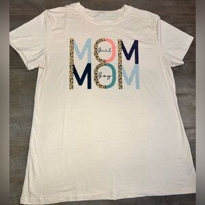 ⭐️Women’s “Girl Mom Boy Mom” casual tee